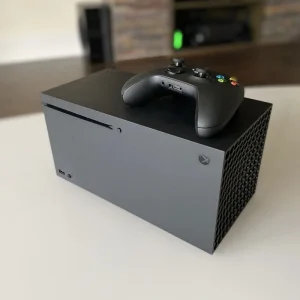 ایکس باکس کنسول بازی مایکروسافت مدل Xbox Series X ظرفیت 1 ترابایت به همراه دسته اضافی